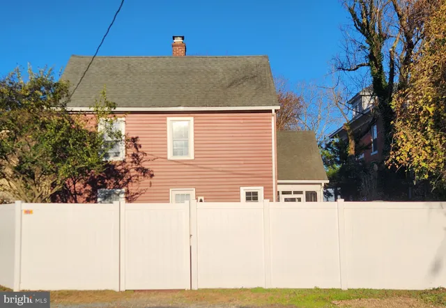 $1,850 | 114 North Pine Street, Seaford, DE 19973