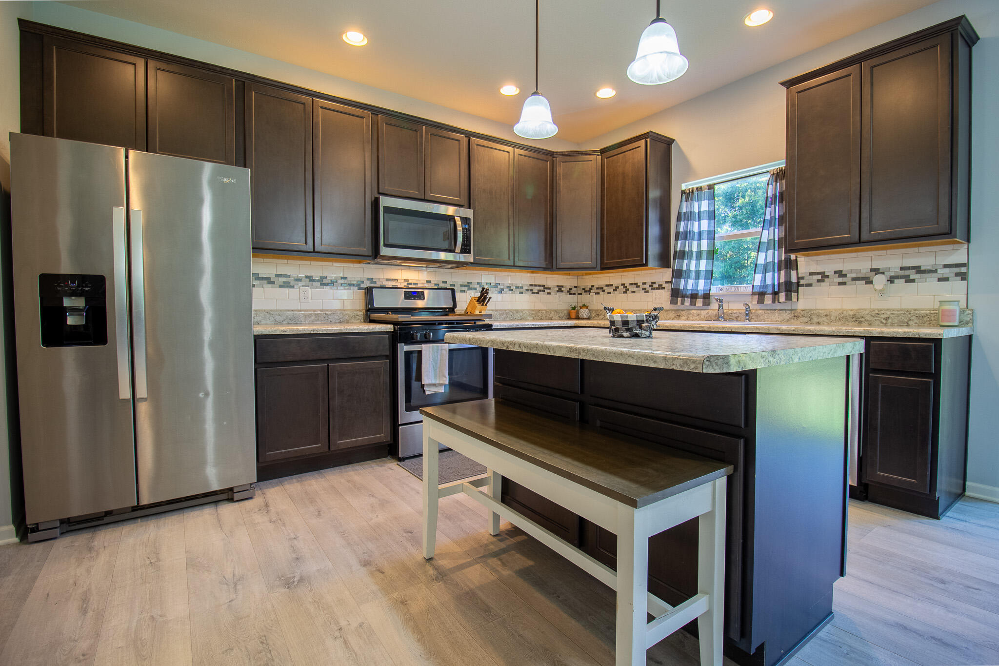 237 Cessna Drive Chesterton, IN 46304 - Photo 14 of 37 2048x1365