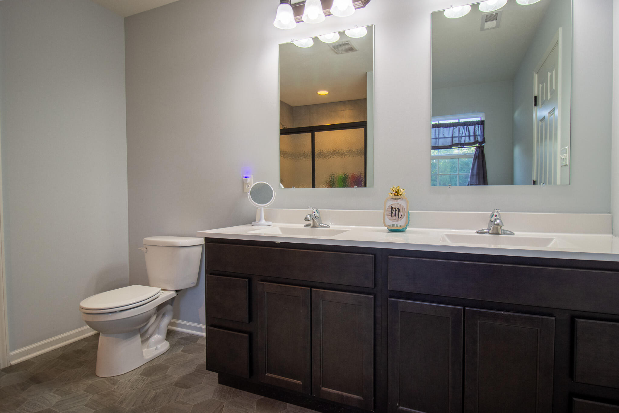 237 Cessna Drive Chesterton, IN 46304 - Photo 19 of 37 2048x1365