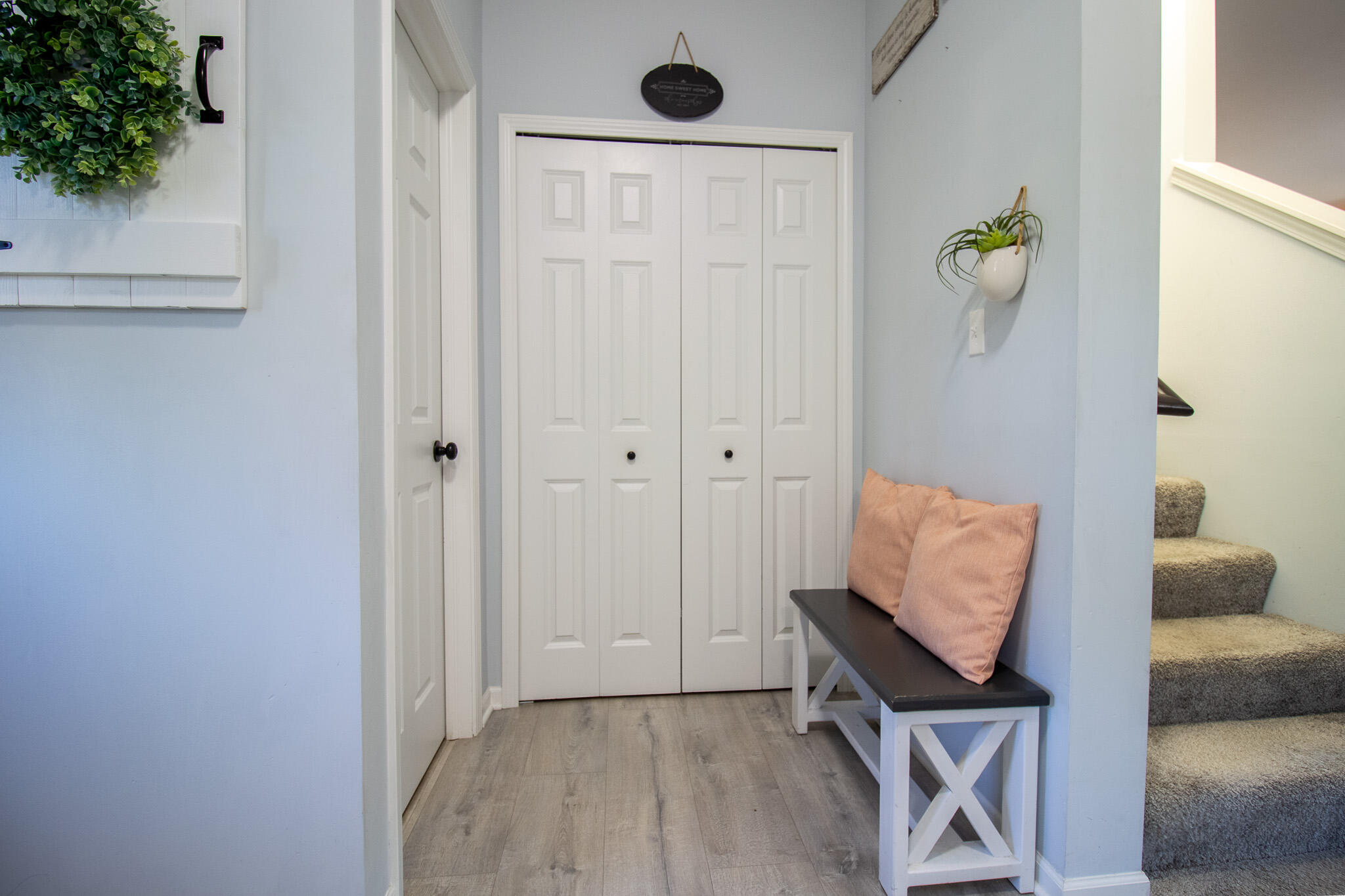 237 Cessna Drive Chesterton, IN 46304 - Photo 4 of 37 2048x1365