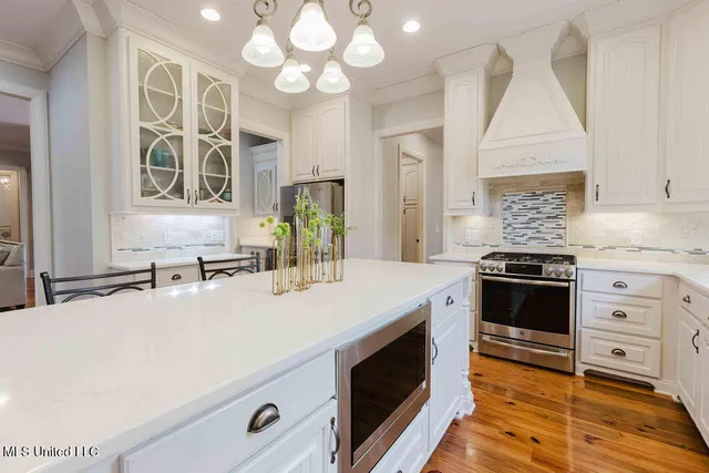 $585,000 | 105 Bristol Drive, Madison, MS 39110