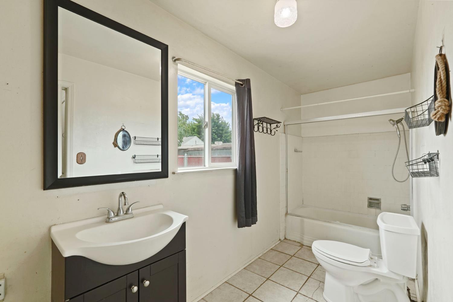 4614 Armstrong Road Lodi, CA 95240 - Photo 76 of 92
