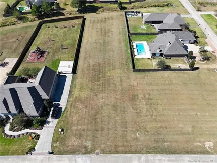 $170,000 | 5120 East Worthington Drive, Lake Charles, LA 70605