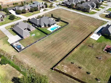 $170,000 | 5120 East Worthington Drive, Lake Charles, LA 70605