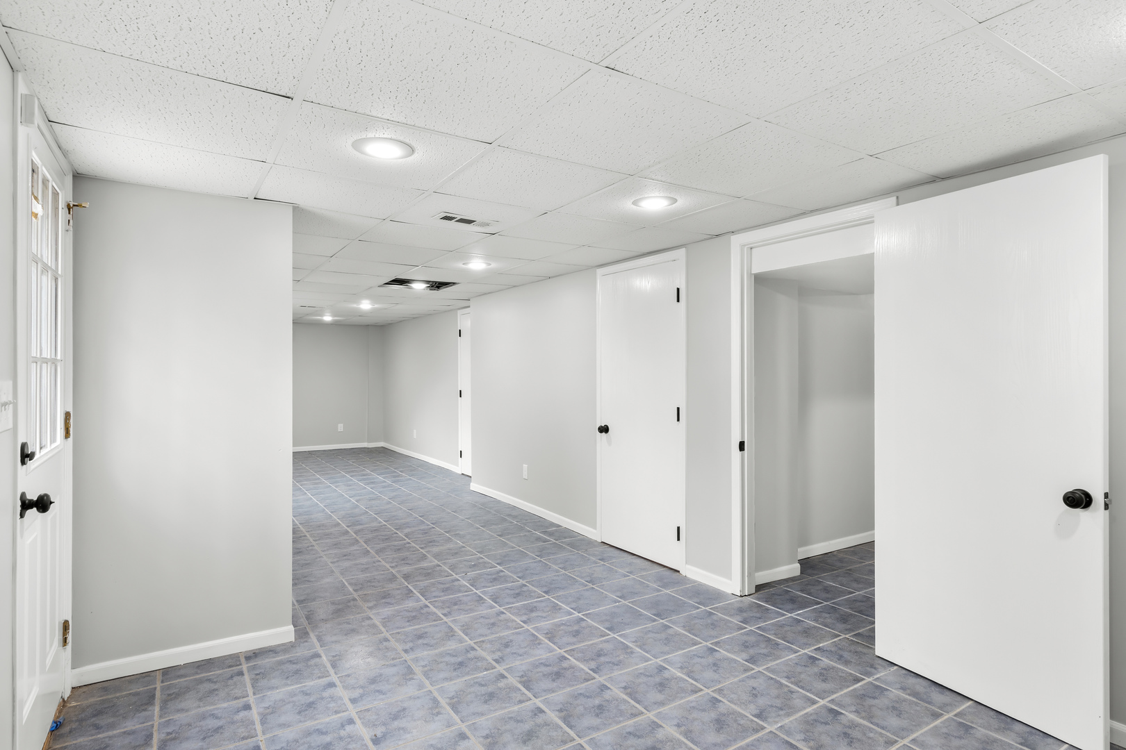 2241 Alby Street Alton, IL 62002 - Photo 12 of 14