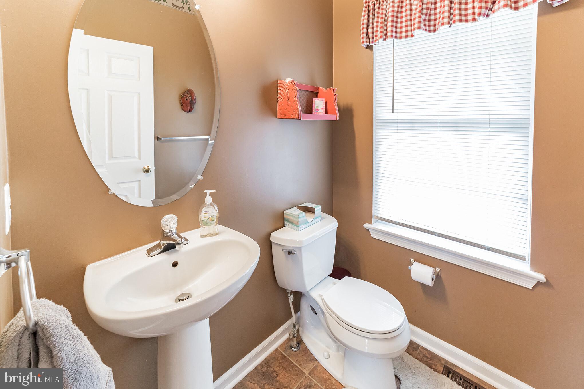 352 Yorklyn Road Oxford, PA 19363 - Photo 15 of 37