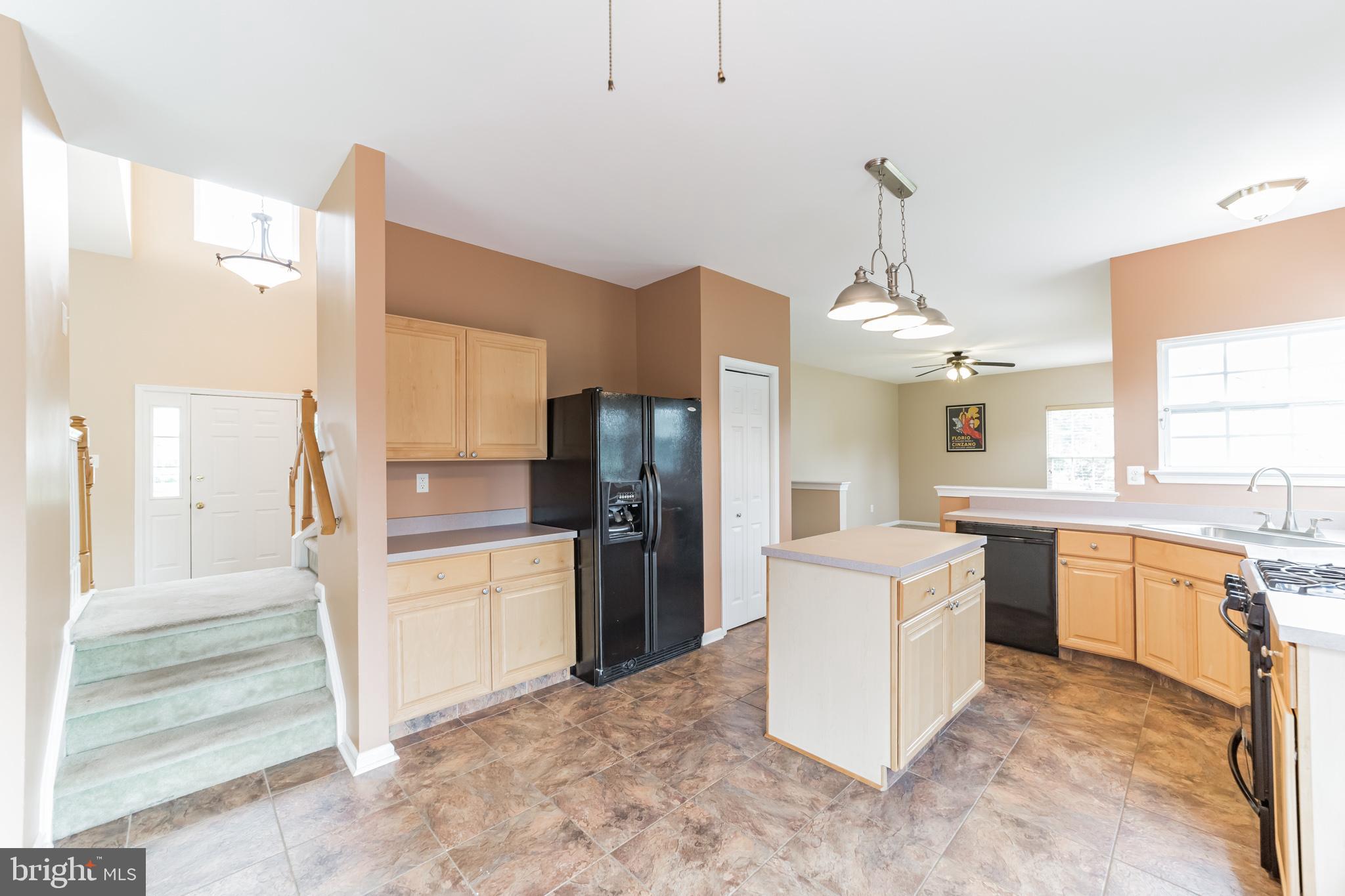 352 Yorklyn Road Oxford, PA 19363 - Photo 3 of 37