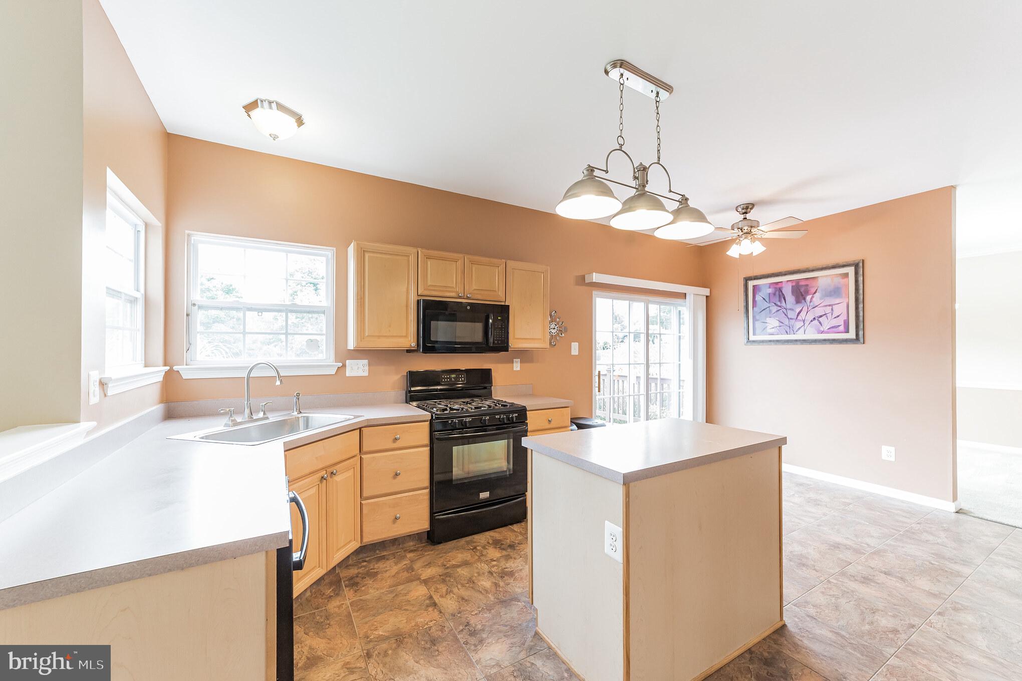 352 Yorklyn Road Oxford, PA 19363 - Photo 4 of 37