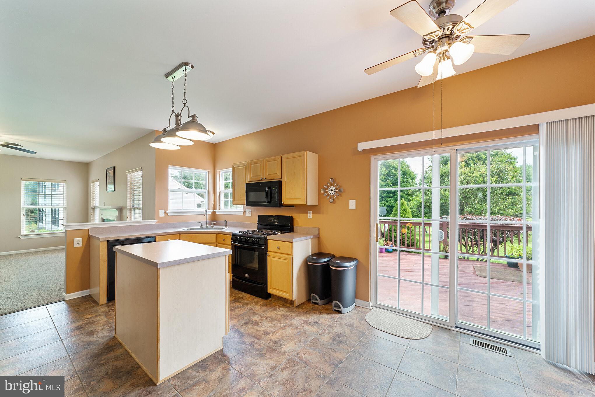 352 Yorklyn Road Oxford, PA 19363 - Photo 5 of 37