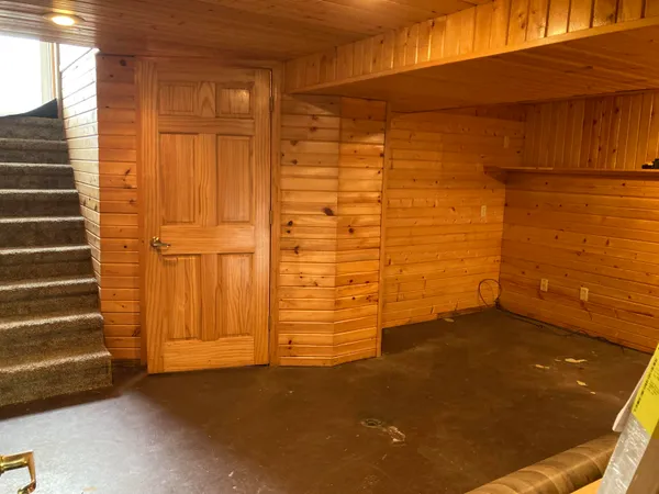 $1,100,000 | 2224 Highway 51, Stoughton, WI 53589