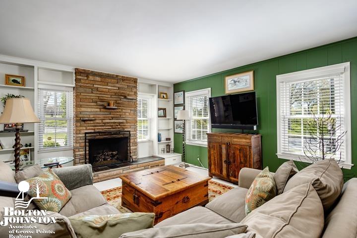 63 Ridge Road Grosse Pointe Farms, MI 48236 - Photo 5 of 50