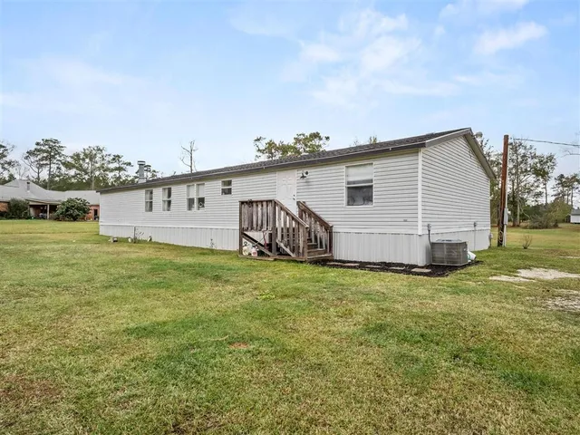 $209,900 | 135 Frank Cole Road, Longville, LA 70652