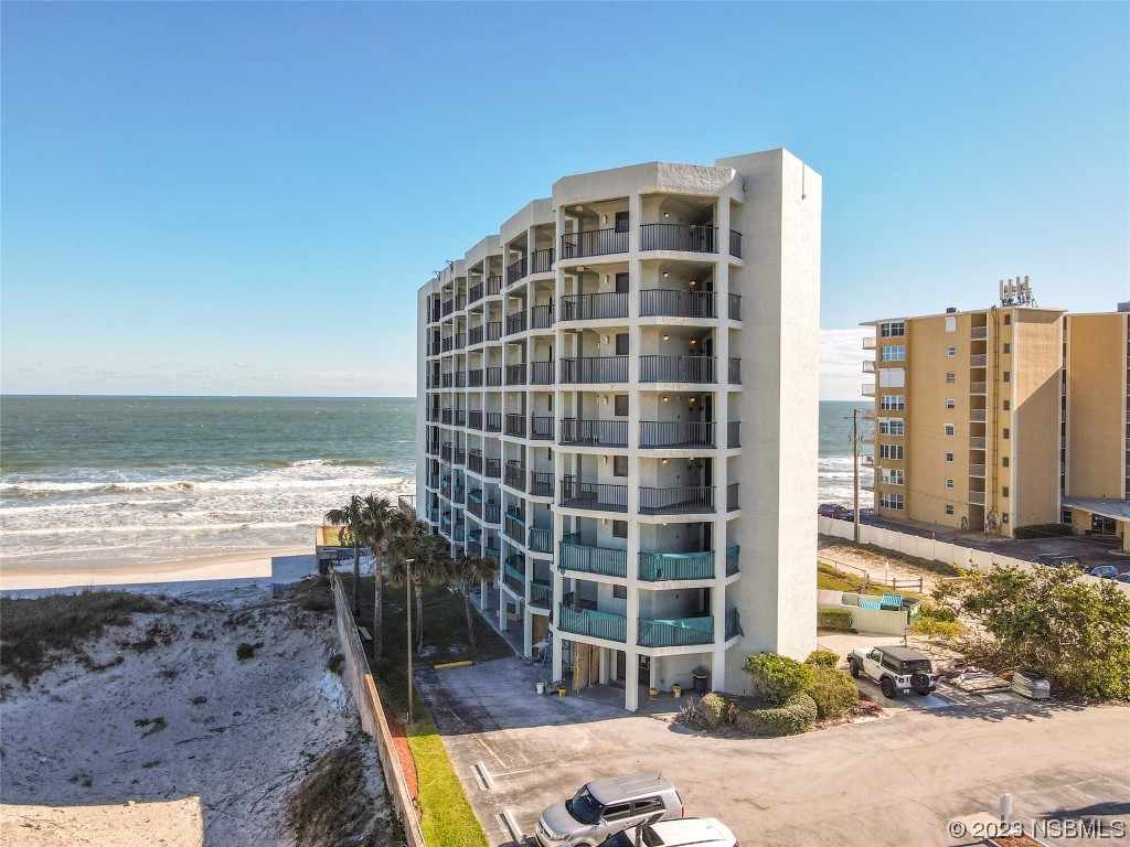 3405 South Atlantic Ave Unit 701  