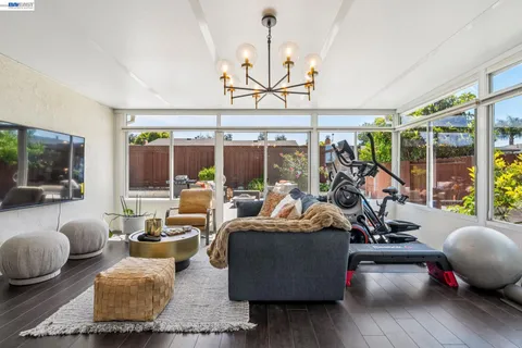 $1,149,000 | 2485 Medallion Drive, Union City, CA 94587