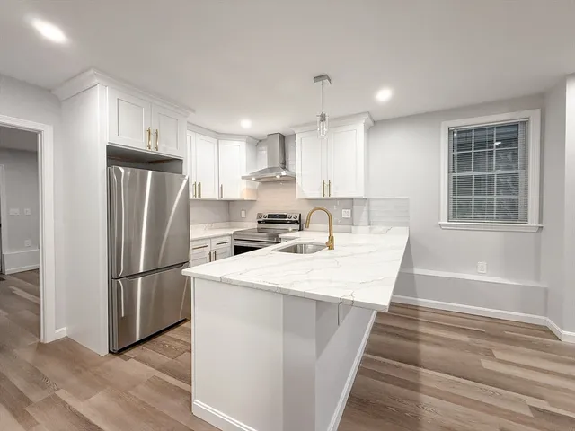 $2,800 | 29 Avon Street, Unit 1, Revere, MA 02151