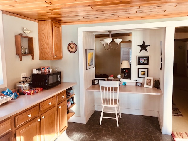 14965 Rosa Road Beulah, MI 49617 - Photo 6 of 41 1856659-5.JPG