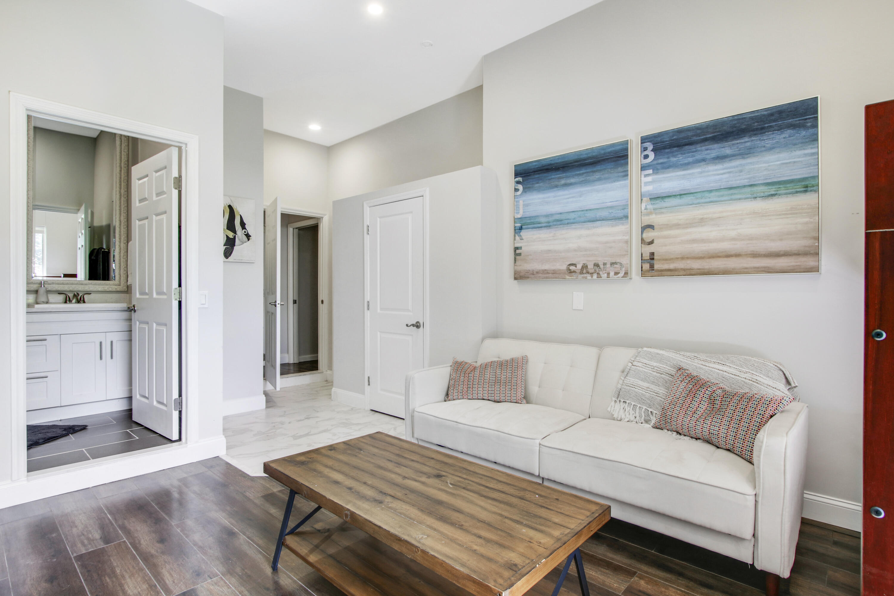 706 Warren Drive Jupiter, FL 33458 - Photo 11 of 26 House2-8