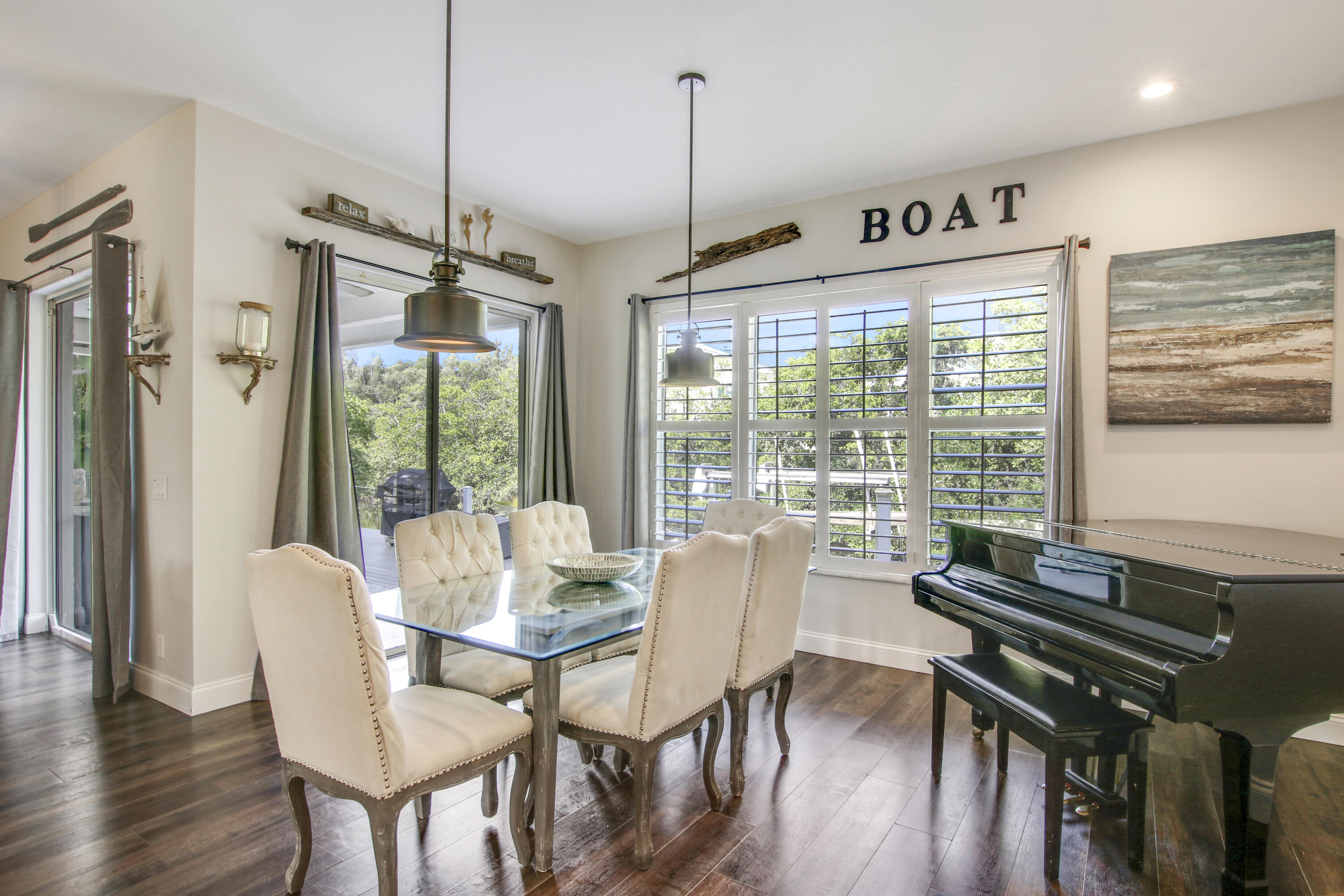 706 Warren Drive Jupiter, FL 33458 - Photo 5 of 26 House2-22