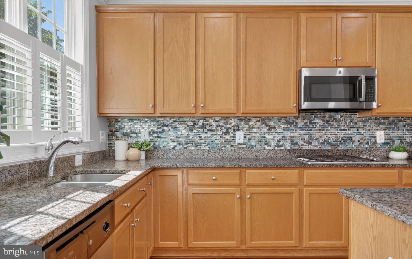 7897 Carbondale Way Springfield, VA 22153 - Photo 11 of 38
