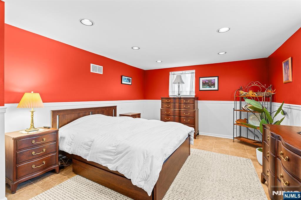 226 Mulberry Place Ridgewood, NJ 07450 - Photo 32 of 46