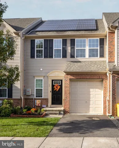 $395,000 | 11 Panfili Lane, Hamilton, NJ 08610