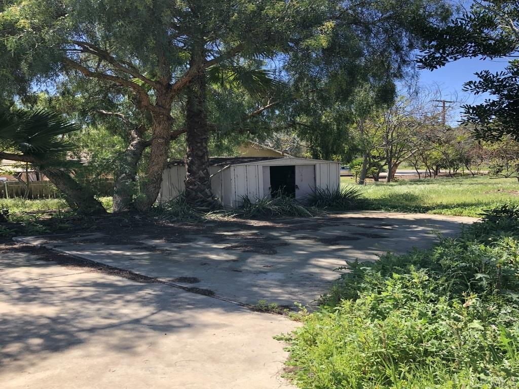 530 Golden Road Fallbrook, CA 92028 - Photo 3 of 25