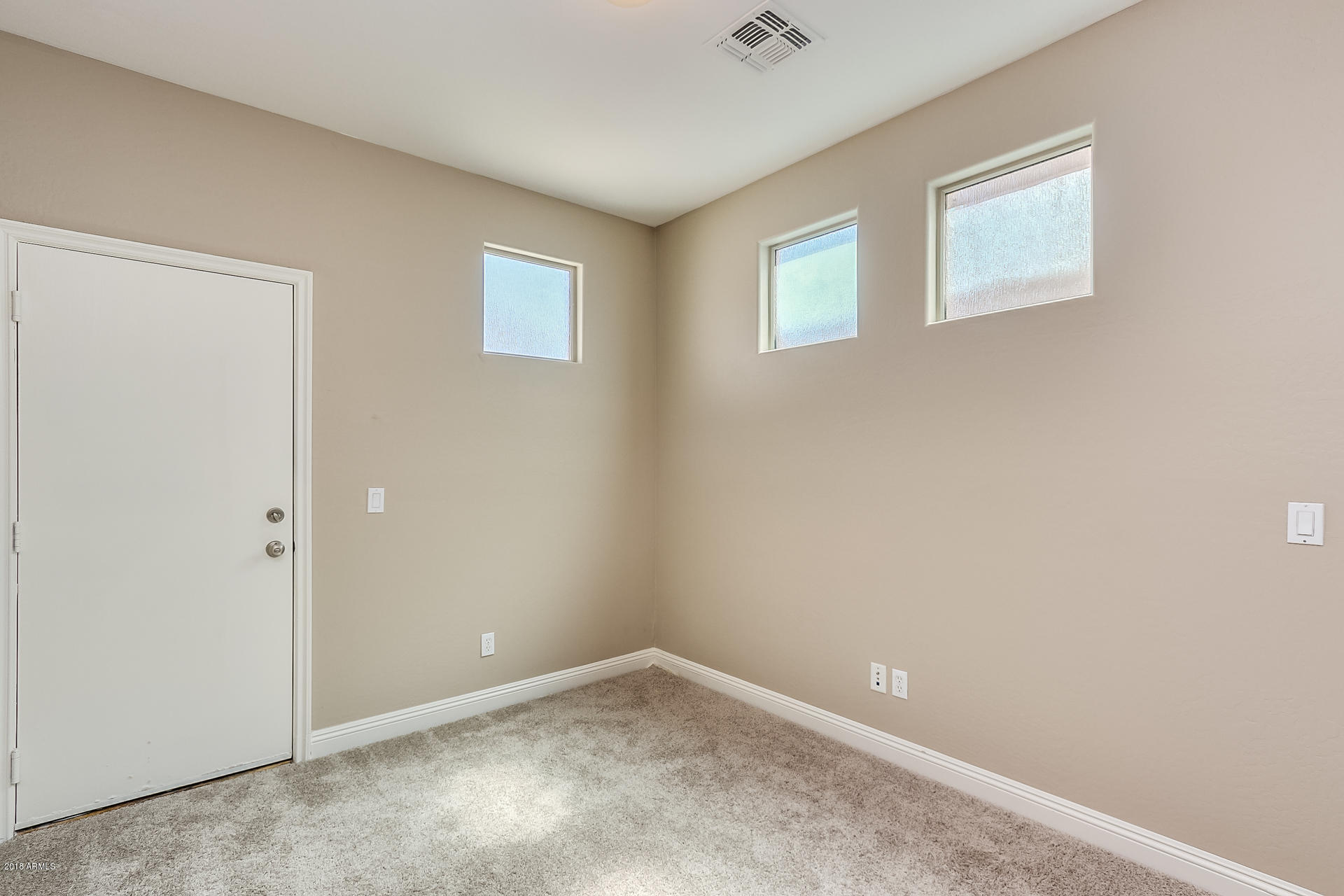 3454 East Sheffield Road Gilbert, AZ 85296 - Photo 8 of 22 Sheffield-14