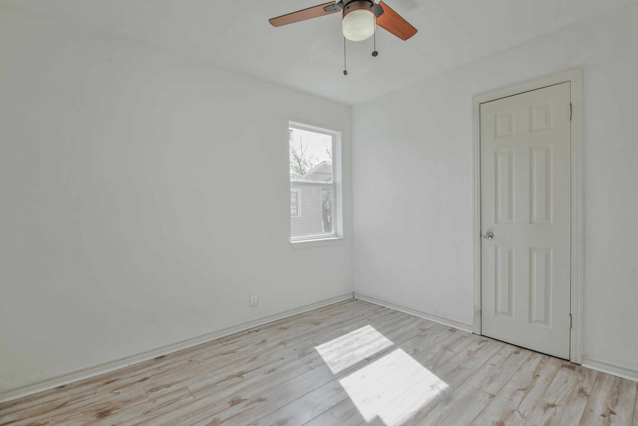 2620 42nd Street Lubbock, TX 79413 - Photo 16 of 34 Haleydphotography-16