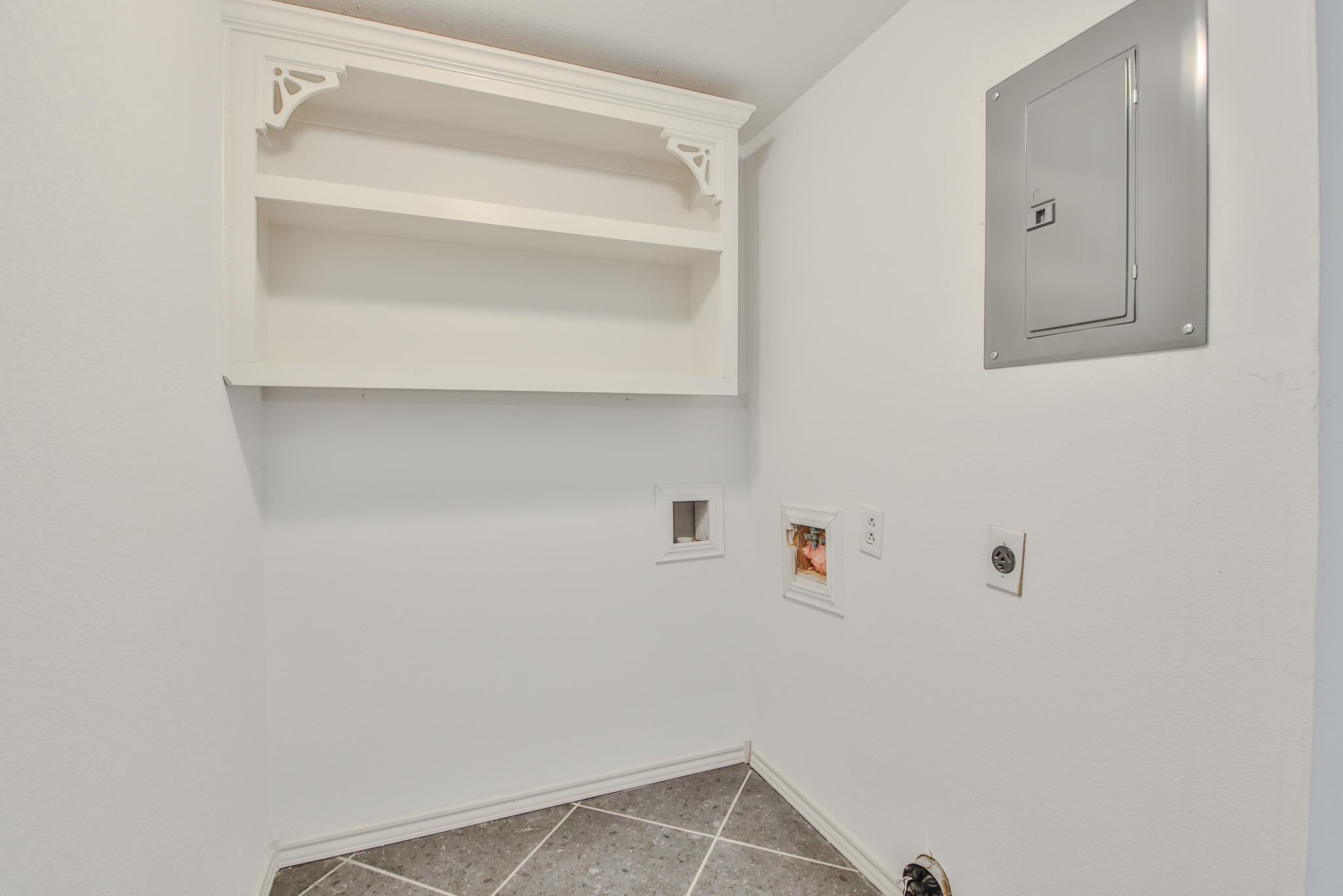 2620 42nd Street Lubbock, TX 79413 - Photo 19 of 34 Haleydphotography-19