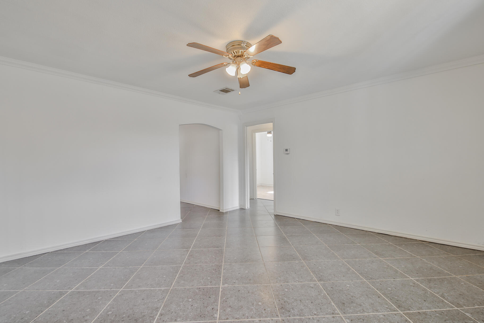 2620 42nd Street Lubbock, TX 79413 - Photo 5 of 34 Haleydphotography-5