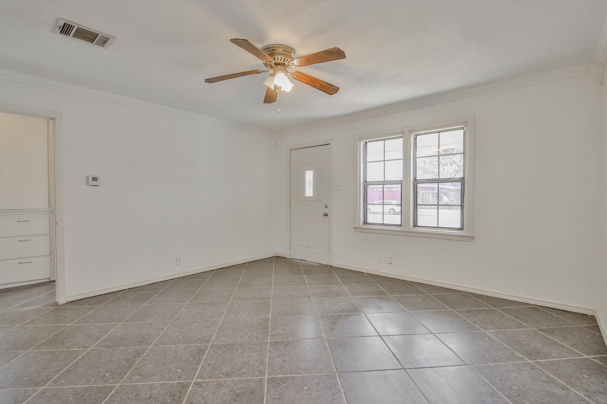 2620 42nd Street Lubbock, TX 79413 - Photo 6 of 34 Haleydphotography-6