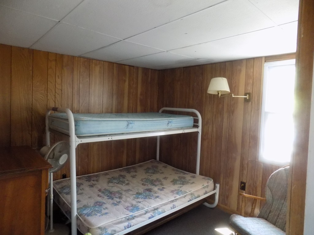 11 Brooks Road Gloucester, MA 01930 - Photo 9 of 16