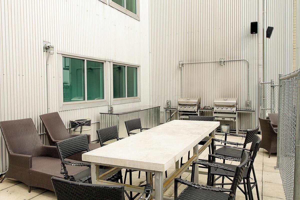 60 East Spring Street, Unit 203 Columbus, OH 43215 - Photo 31 of 40 Sixty Spring Patio