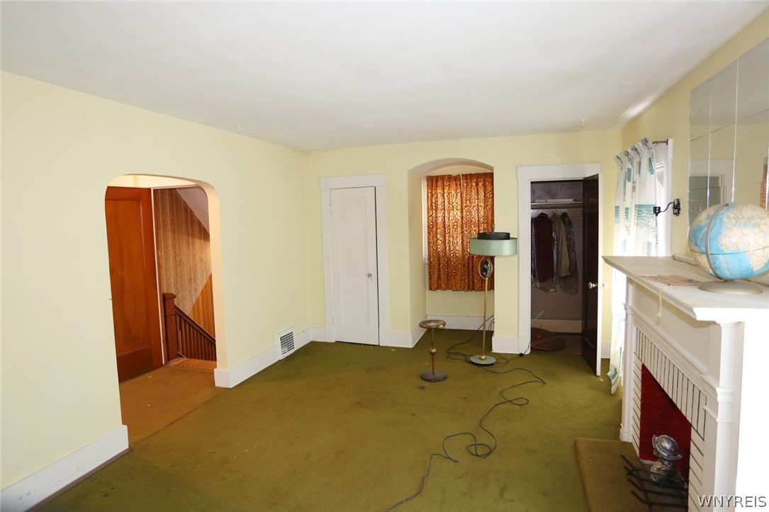 104 Hamlin Road Buffalo, NY 14208 - Photo 11 of 16