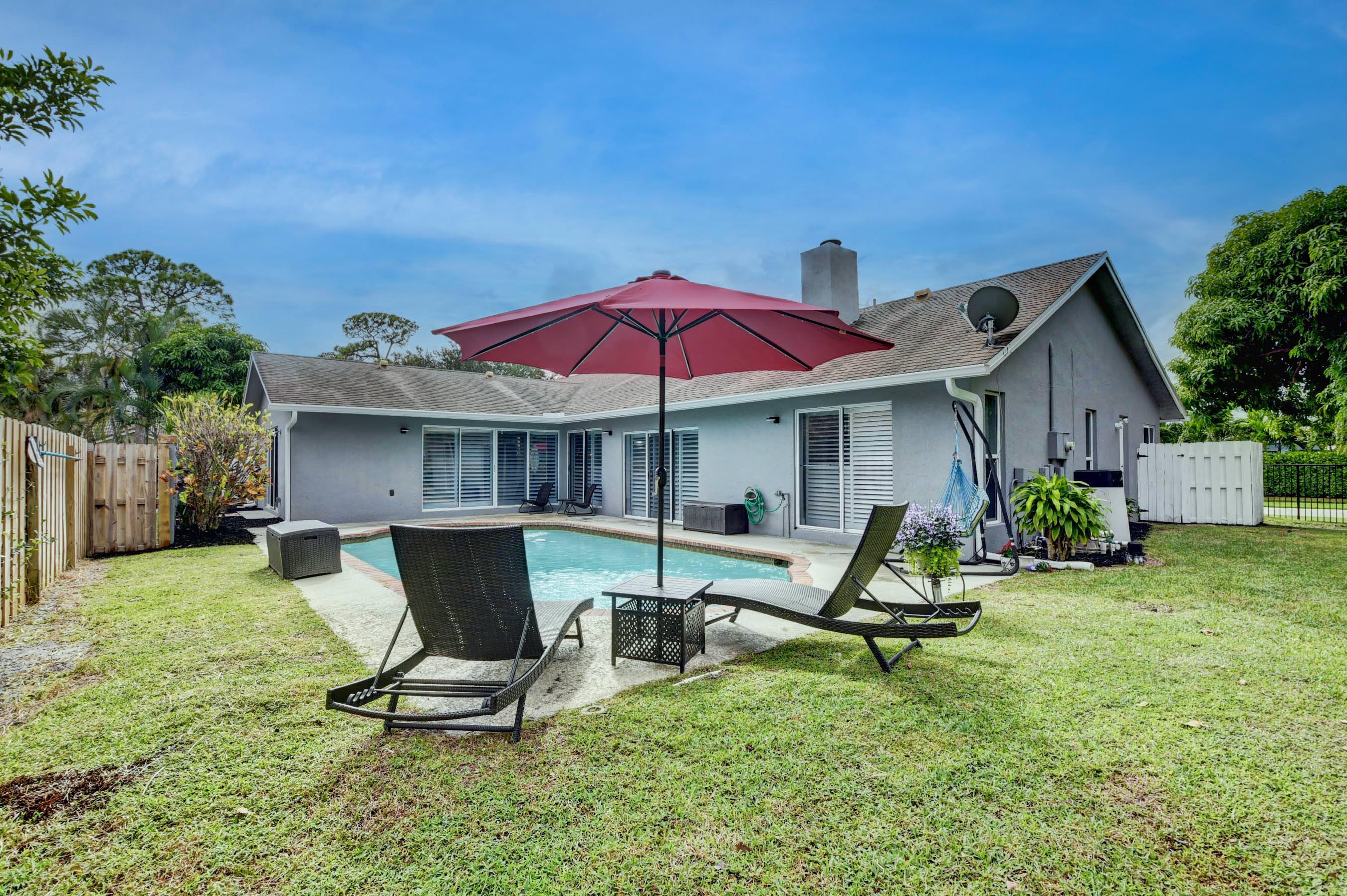 1499 Southwest 17th Street Boca Raton, FL 33486 - Photo 36 of 50 Backyard