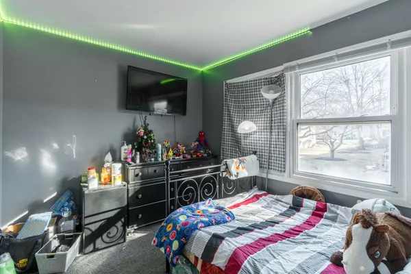 $389,900 | 34439 Saddle Lane, Gurnee, IL 60031