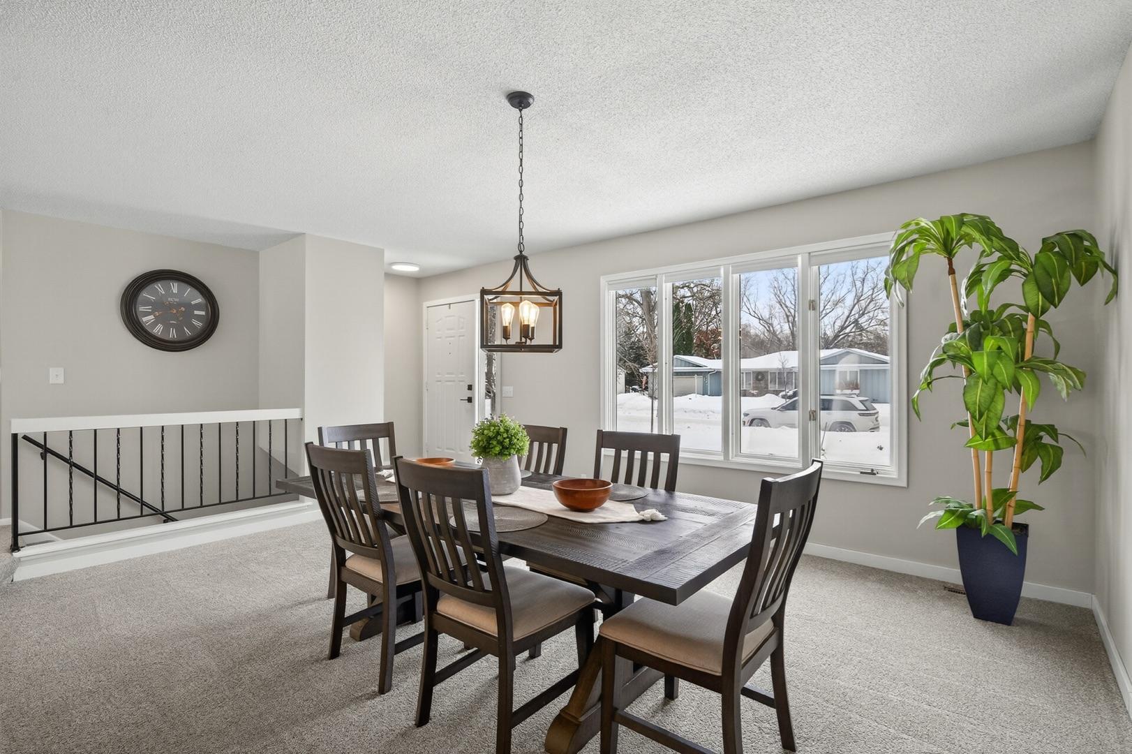 7148 Glenross Road Woodbury, MN 55125 - Photo 8 of 23