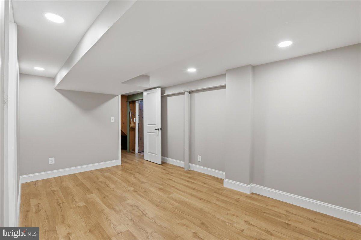 5024 8th Road South Arlington, VA 22204 - Photo 23 of 35