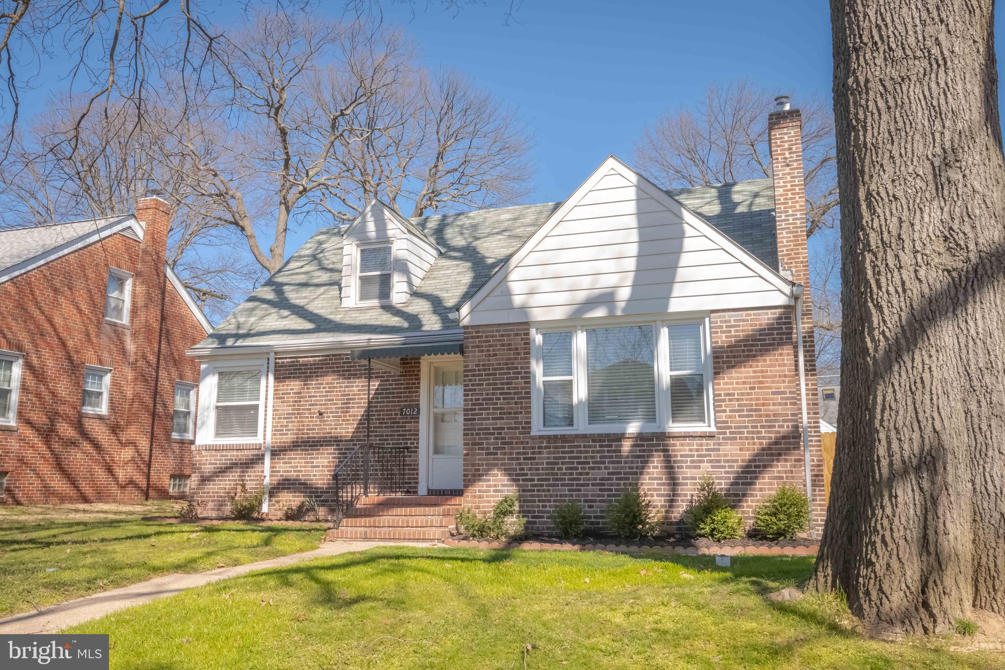 7012 Dunhill Road Dundalk, MD 21222 - Photo 38 of 38 a view of a house with a yard