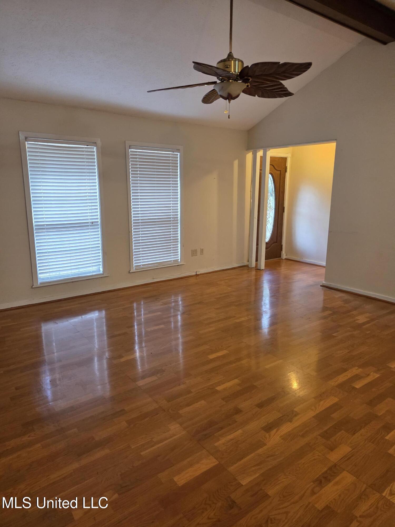 468 Longwood Trail Madison, MS 39110 - Photo 2 of 10 20250812_120344