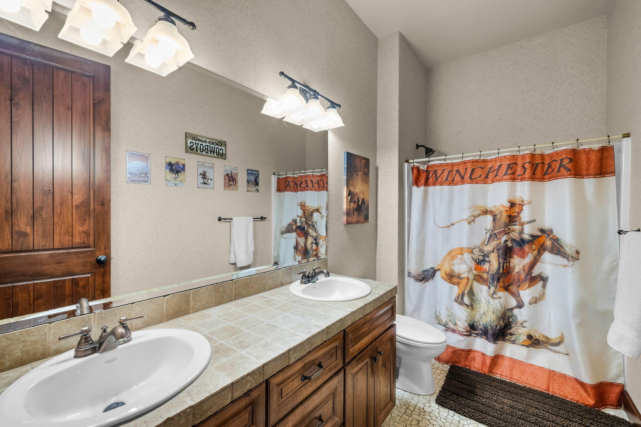 1144 Highland View Loop Redmond, OR 97756 - Photo 18 of 68