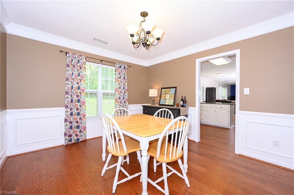 3113 Timberwolf Avenue High Point, NC 27265 - Photo 6 of 23 Gallery Image 6