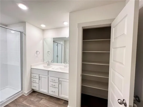 $2,300 | 116 Krause Spgs Drive, Hutto, TX 78634