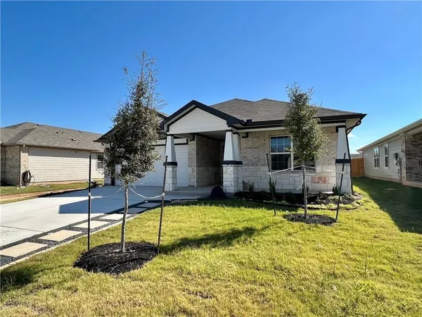$2,300 | 116 Krause Spgs Drive, Hutto, TX 78634