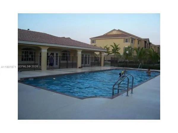 $1,985 | 15480 Southwest 284th Street, Unit 2211, Homestead, FL 33033