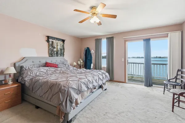 $489,900 | 700 Ln 136 Turkey Lake, Hudson, IN 46747