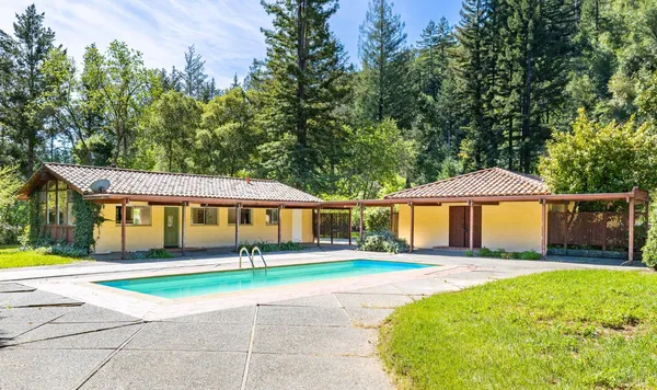 $1,195,000 | 3320 Redwood Road, Napa, CA 94558