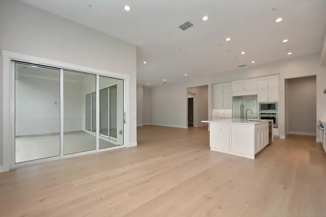 $1,360,000 | 1047 Lassen Peak Drive, El Dorado Hills, CA 95762