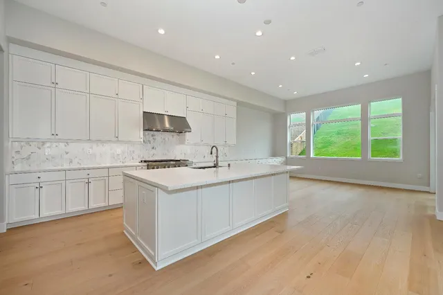 $1,360,000 | 1047 Lassen Peak Drive, El Dorado Hills, CA 95762