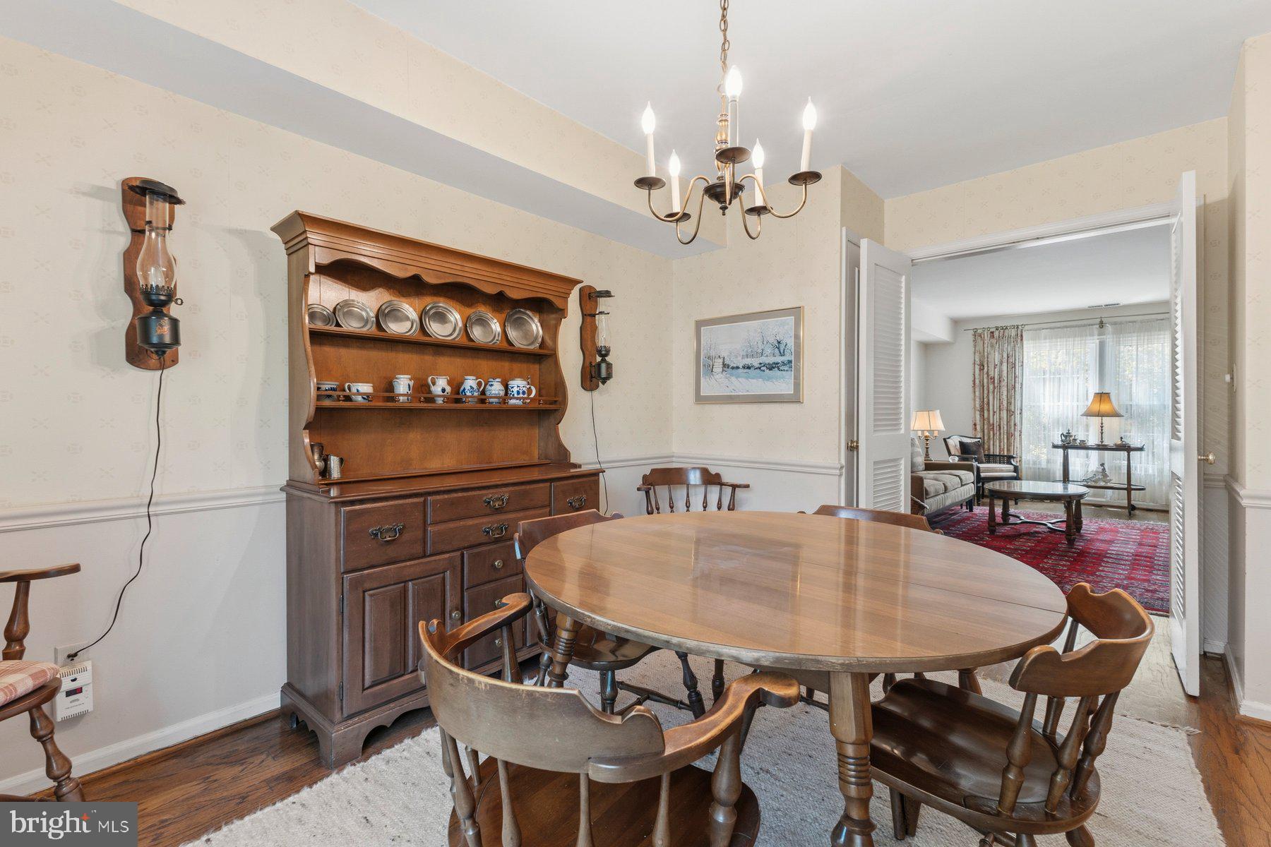 8220 Carrleigh Parkway, Unit 11 Springfield, VA 22152 - Photo 10 of 26